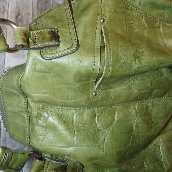B. Makowsky Olive Green Leather Shoulder Bag – Luxe Distressed Finish | - Picture 6 of 7